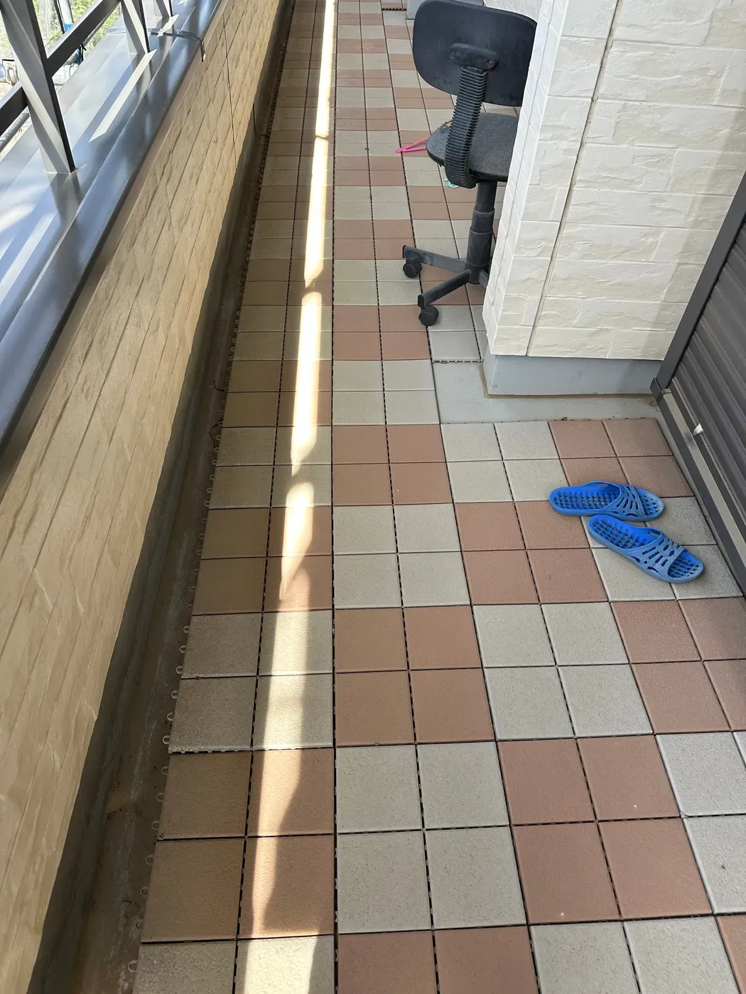 桶川市川田谷 K様邸 洗浄前/ベランダ